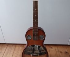 Busker Square Neck Resonator Parlour Guitar