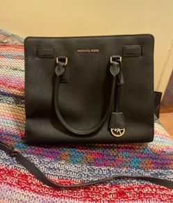 Michael Kors Saffiano