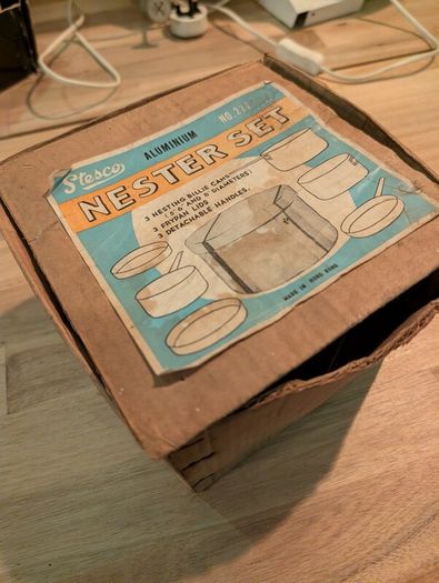 Vintage Stesco No. 277 Nester set