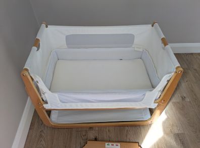 Snuzpod next to me cot