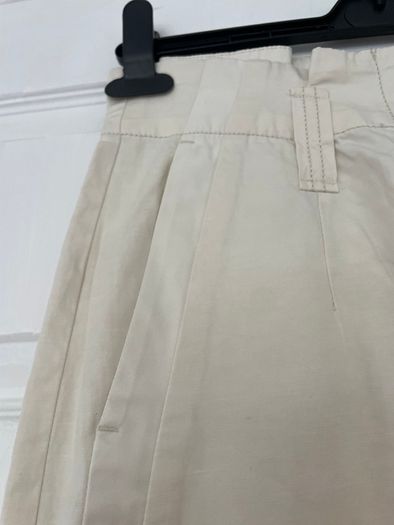 Pinko Cream Cotton Linen Blend High-Waisted Cropped Trousers - Tailored Summer Style Size 10