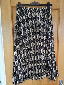Pattern Skirt