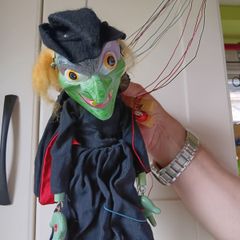 Vintage pellem puppets