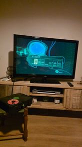 Original Xbox, 2 controllers, DVD remote & Receiver kit + Microphone attachment. Tested & Working