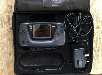 Sega Game Gear Inc Charger & Carry Case