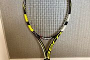 Babolat AeroPro Drive 300g tennis racket grip size 3