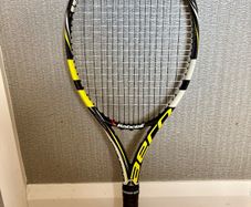 Babolat AeroPro Drive 300g tennis racket grip size 3