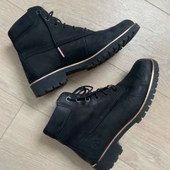 Ladies Timberland boots size UK 6
