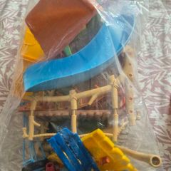 toys - playground playset , slides swings treehouse and figures