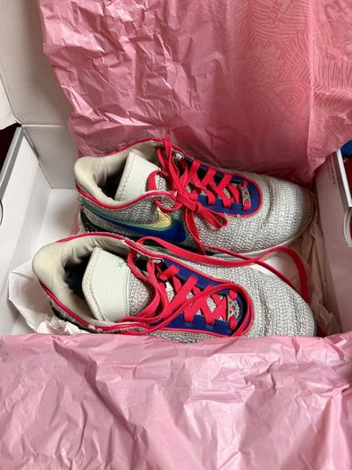 Nike LeBron XX 20 Basketball Shoes