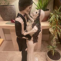 As New - Fabulous Large 4Ft Halloween Skeleton Couple Statue - Can Deliver