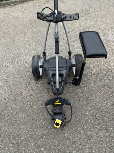 Powakaddy golf trolley