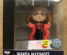 Funko Marvel Minis: Wanda Maximoff GITD (82)