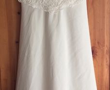 Lace/chiffon dress