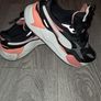 Girls puma runners Image 5