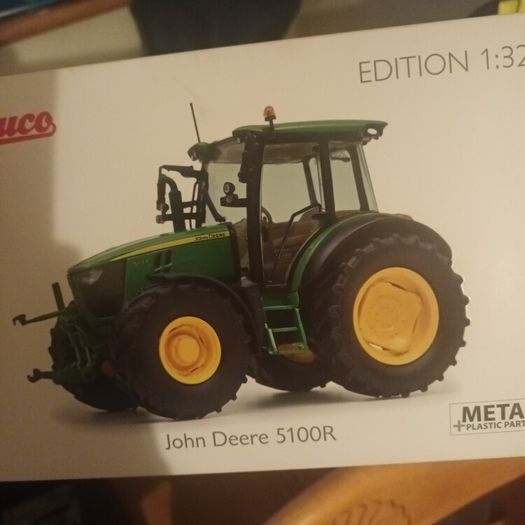 Schuco john deere