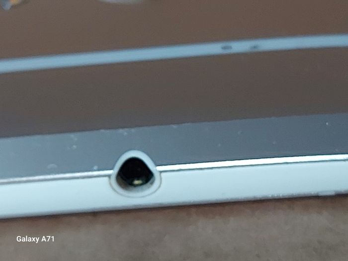 HTC 10 Mobile Phone, Model 2PS6200, in excellent cosmetic condition, FRP Google Locked, for parts or repair