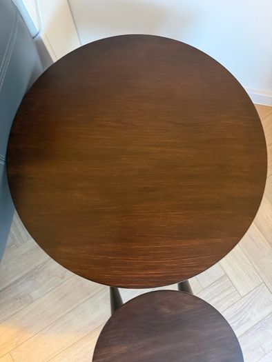 2 sets (4tables) nesting tables Murphy home
