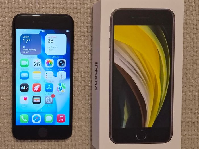 iPhone SE