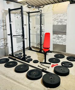 130 Kg Olympic Barbell Set Power Rack With Dip Attachments Bench Dumbbells