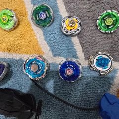 Beyblade Metal Fusion x 8
