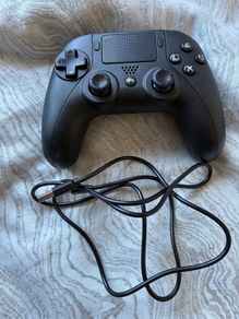 PS5 controller