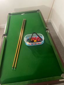 Pool table