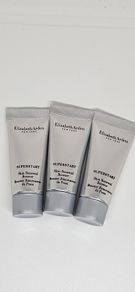 Elizabeth Arden Skin Renewal Booster in 3x 5ml
