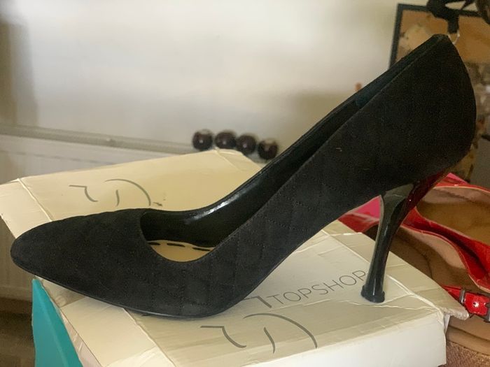 8 Pairs of Heels - size 9