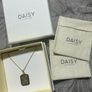 DAISY LONDON Palm Leaf Enamel Necklace 18ct Gold Plate BRAND NEW Image 3