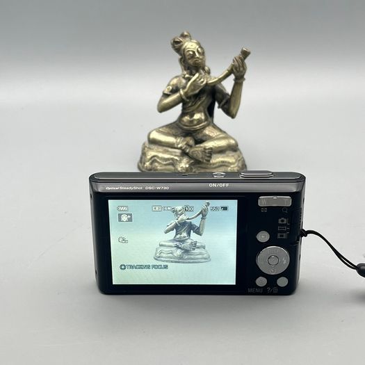 Sony DSC-W730 16.1MP Digital Camera Black Tested - Full Kit