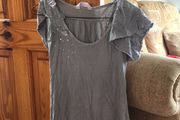 A wear size 8 top
