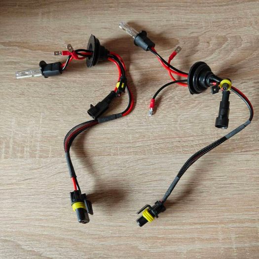 Car H7 35W HID Xenon Headlight Light Lamp Bulb Replacement