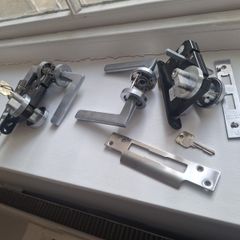 Door handles with keys and lock