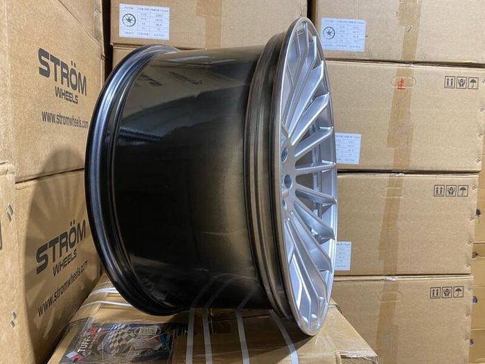 22" Inch Str4 Alloy Wheels 5x120 74.1 Bmw Jeep E70 E71 F15 F16 E53 F85 F86 X5 X6 X5m X6m