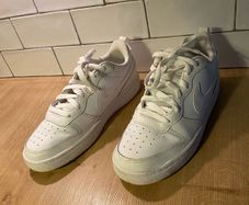 Bourogh low 2( worn once )
