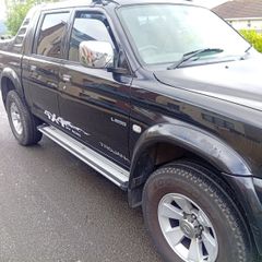 Mitsubishi L200