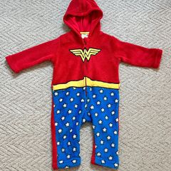 Baby Wonder Woman Fleece Onesie / Costume (12 Months)