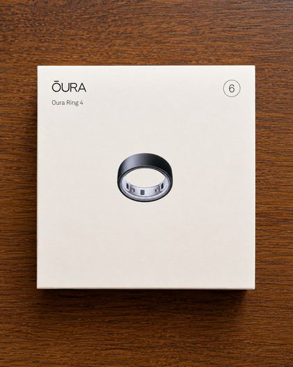 Brand New Unopened Oura Ring 4 Stealth Size 6