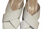 Stuart Weitzman white sandal size 39.5