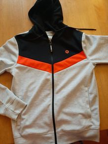 size small -Jack & Jones mens zip up hoodie