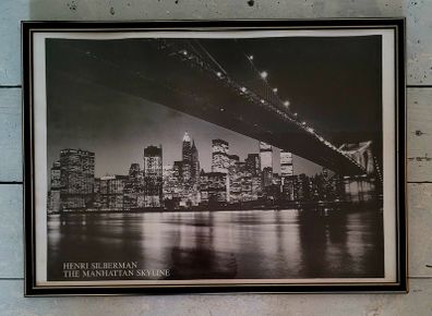 Vintage framed manhattan skyline print