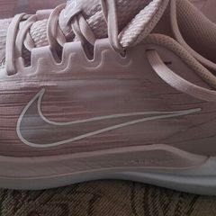 Ladies Nike Winflo 09