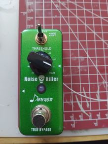 Noise Gate Guitar Pedal