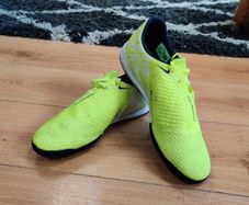 Nike Phantom Venom Academy Astro boots - UK10/EU45