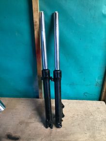 Honda cb250rs forklegs