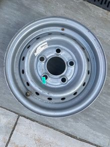 trailer wheel