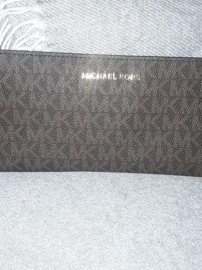 Michael kors  wallet
