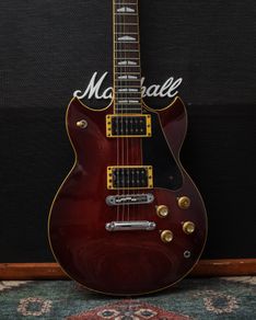 Yamaha SG-800 1981 - Persimmon Red