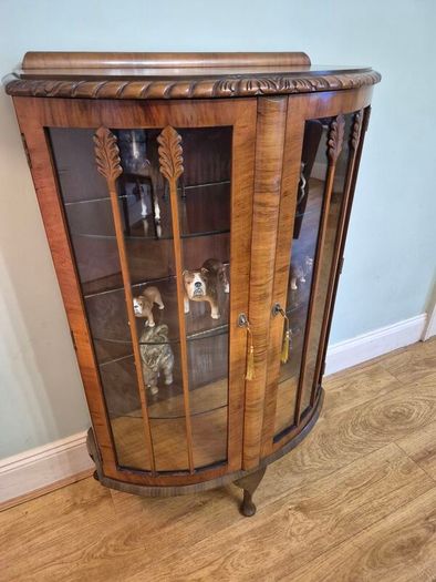 glass cabinet